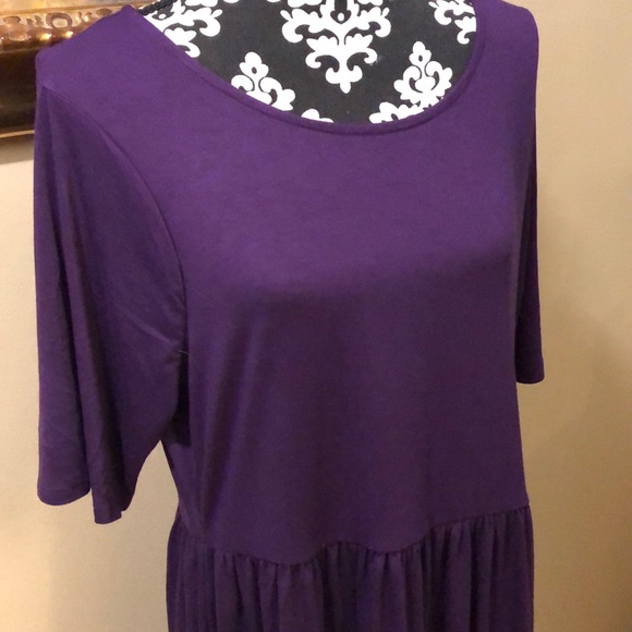 💜Zenana Outfitters plum purple comfy short sleeve t-shirt dress with pockets - Picture 2 of 10